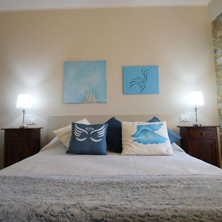 Cabane Bed And Breakfast Garlenda Exterior photo
